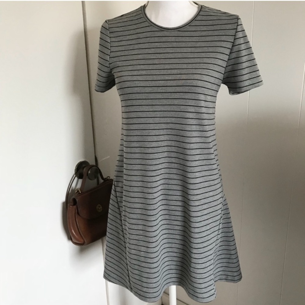 NEW Zara Striped Short Sleeved Knit T shirt Tee Shirt Dress Tunic Grey Black